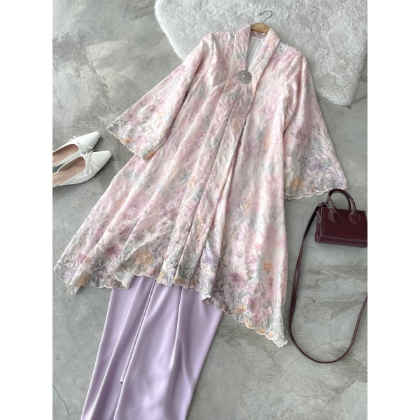 Kasih Kebaya Labuh